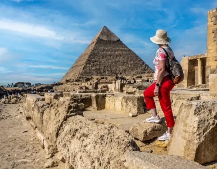 Giza Pyramids & Saqqara Tour with Boat Trip from Alexandria